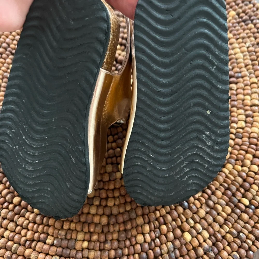 Lucky Brand Metallic Kids Sandals